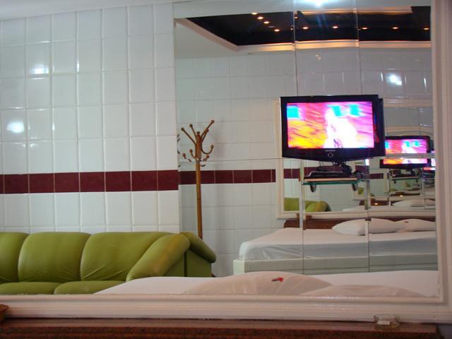 Tititi Motel (Adults Only) Olinda Chambre photo